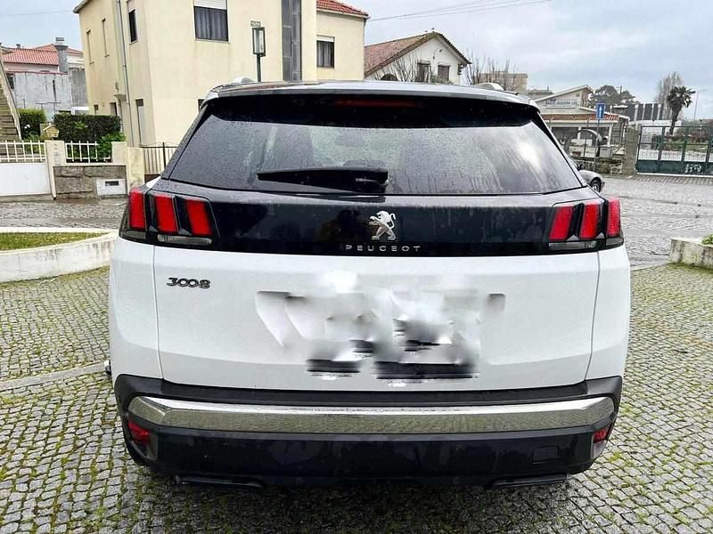 Usado Peugeot 3008 131 HP (96 kW) 2019 Branco SUV