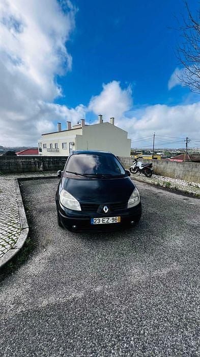 Usado Renault Scénic II 101 HP (74 kW) 2004 Monovolume