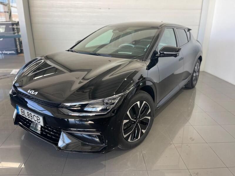 Preto Usado 2024 Kia EV6 4 SUV | € 44.870 - Imagem 1/4