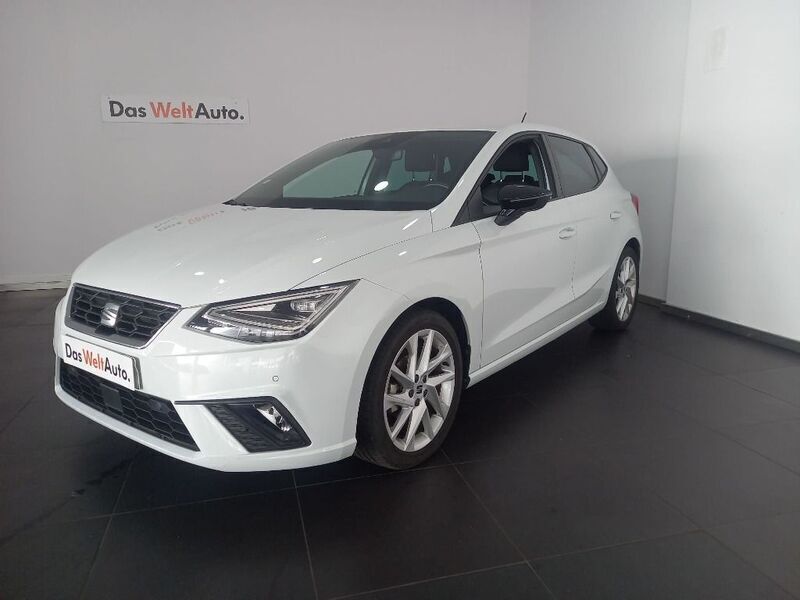Branco Usado 2024 Seat Ibiza | € 18.990 (Preço elevado) - Imagem 1/4