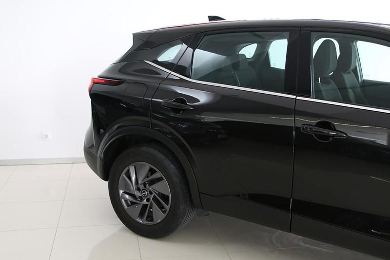 Usado Nissan Qashqai 140 HP (102 kW) 2023 Preto SUV