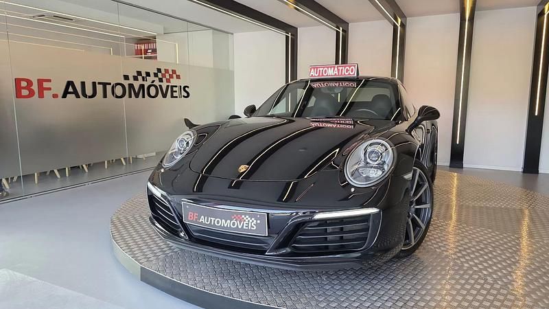Preto Usado 2016 Porsche 911 Carrera 4 Coupé | € 109.500 - Imagem 1/4