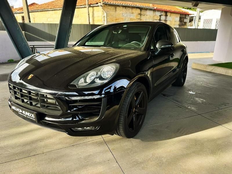 Preto Usado 2016 Porsche Macan S SUV | € 43.000 (Preço justo) - Imagem 1/4