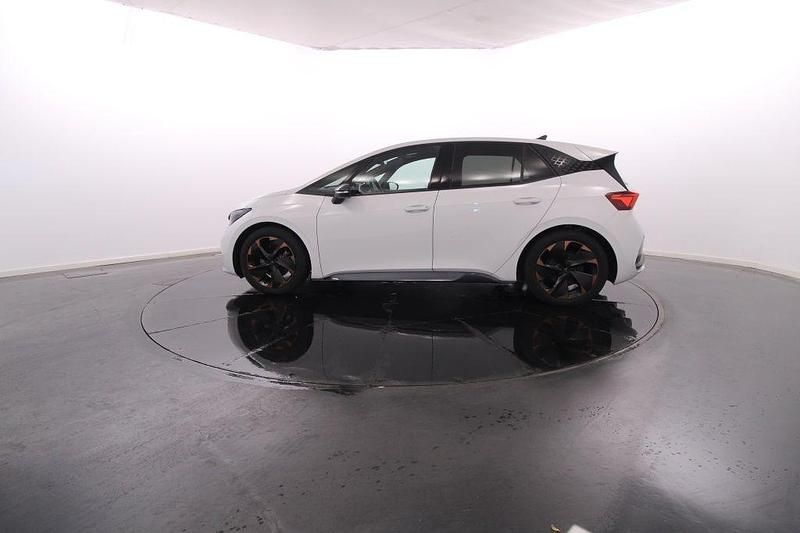 Branco Usado 2023 Cupra Born Citadino | € 30.900 (Preço elevado) - Imagem 1/1