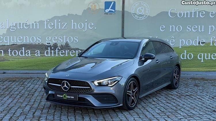 Cinza Usado 2021 Mercedes CLA180 AMG Sedan | € 31.500 (Preço justo) - Imagem 1/1