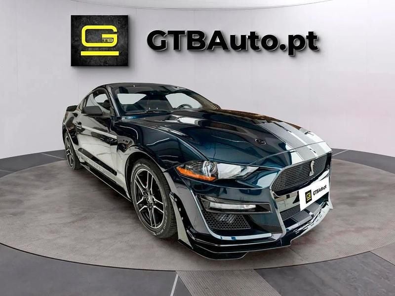 Azul Usado 2022 Ford Mustang GT Premium Coupé | € 46.900 - Imagem 1/4