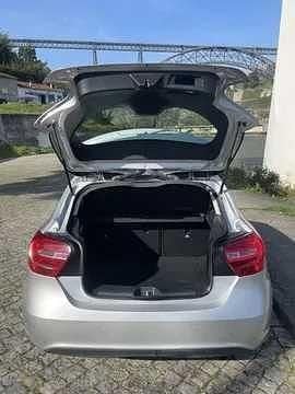 Usado Mercedes A180 109 HP (80 kW) 2014 Sedan