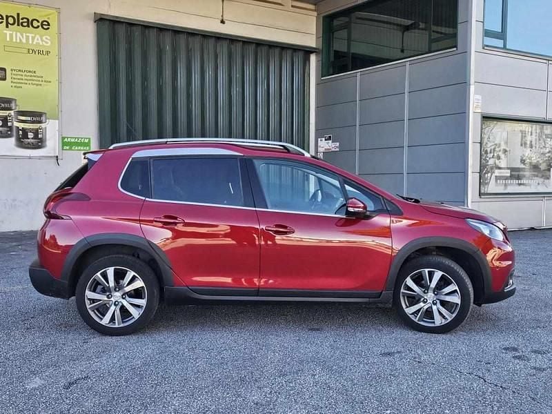 Usado Peugeot 2008 100 HP (73 kW) 2016 Vermelho SUV