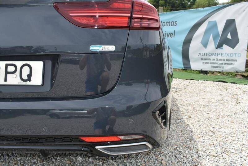 Antracite Usado 2020 Kia Ceed Sportswagon Carrinha | € 17.950 (Preço justo) - Imagem 1/4