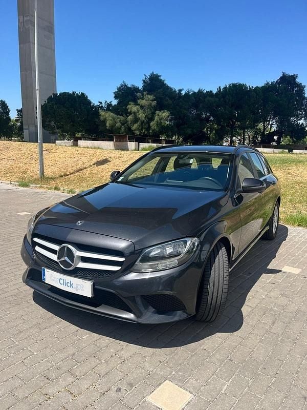 Preto Usado 2020 Mercedes C200 Business Carrinha | € 21.900 (Preço justo) - Imagem 1/4