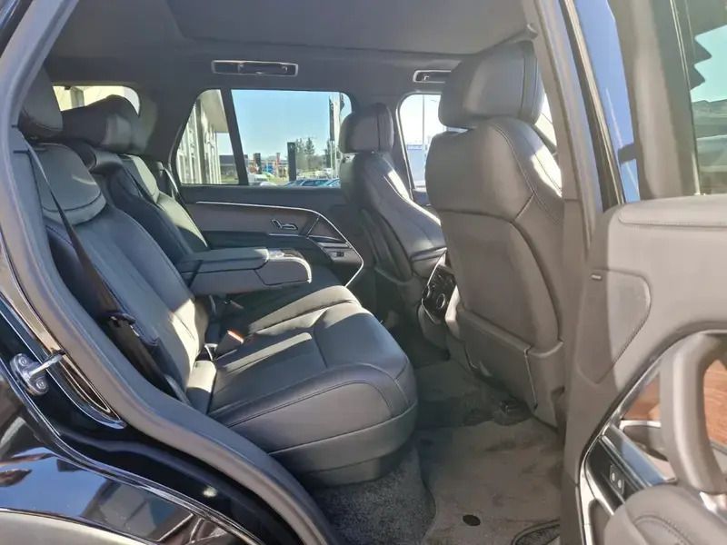 Usado Land Rover Range Rover SE 460 HP (338 kW) 2025 Preto SUV