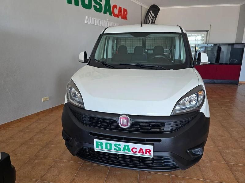Usado Fiat Doblò 95 HP (69 kW) 2021 Branco Monovolume