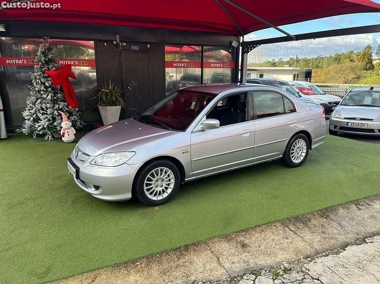 Cinza Usado 2006 Honda Civic S Sedan | € 5.950 (Preço justo) - Imagem 1/1