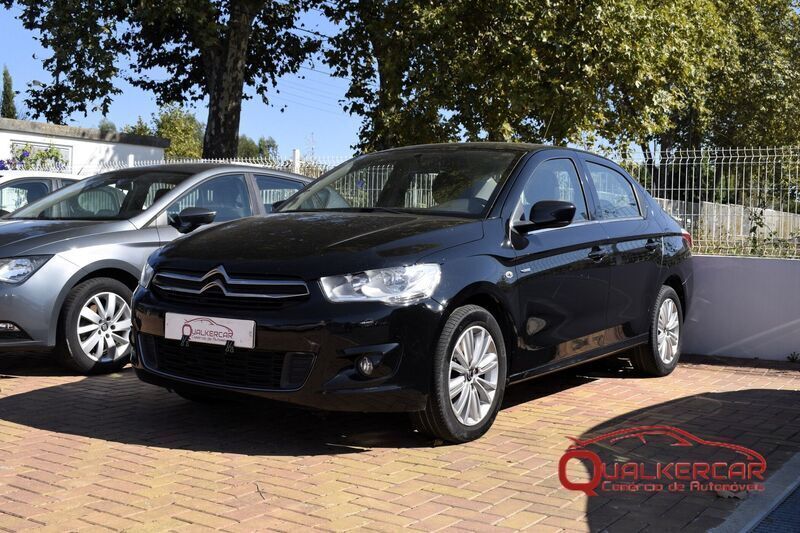Preto Usado 2015 Citroën C-Elysee I Exclusive Sedan | € 10.750 (Caro) - Imagem 1/4