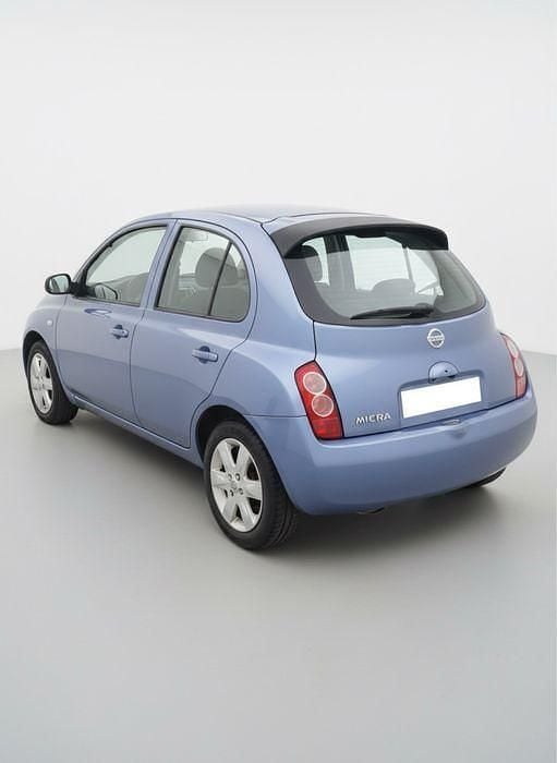 Usado Nissan Micra 90 HP (66 kW) 2003 Sedan