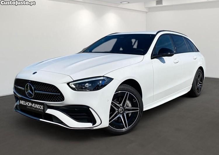 Branco Usado 2023 Mercedes C300e AMG line Carrinha | € 55.500 (Caro) - Imagem 1/1