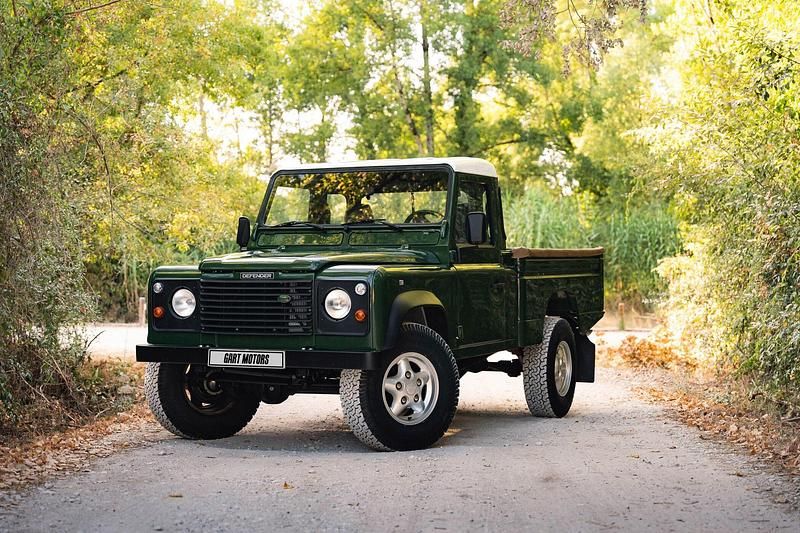 Verde Usado 1995 Land Rover Defender SUV | € 29.990 - Imagem 1/4