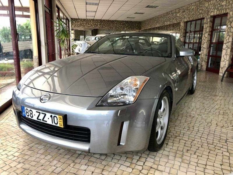 Cinzento Usado 2006 Nissan 350Z Pack Cabrios | € 28.900 - Imagem 1/4