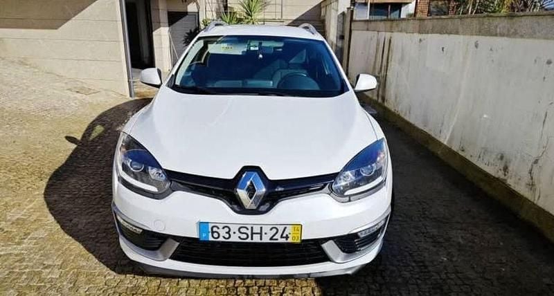 Usado 2014 Renault Mégane III SE Sedan | € 5.500 (Super Preço) - Imagem 1/4