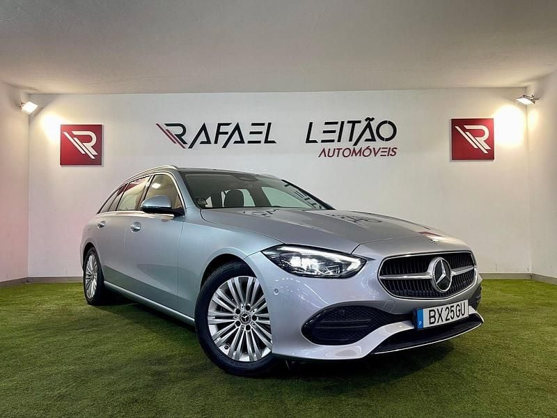 Usado Mercedes C200 163 HP (119 kW) 2022 Cinza Carrinha