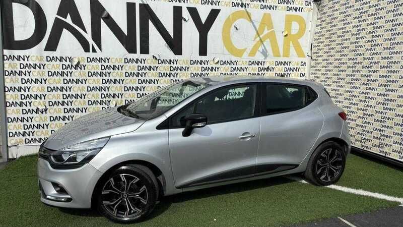 Cinzento Usado 2017 Renault Clio IV | € 12.750 (Preço justo) - Imagem 1/4