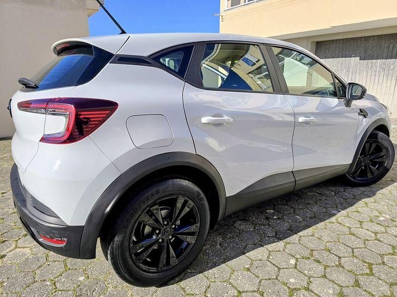 Usado Renault Captur 100 HP (73 kW) 2021 SUV