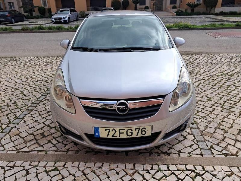Usado Opel Corsa 75 HP (55 kW) 2008 Citadino