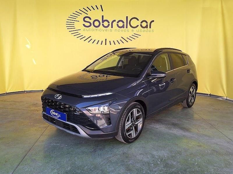 Cinza Usado 2022 Hyundai Bayon Premium SUV | € 18.000 (Preço justo) - Imagem 1/4