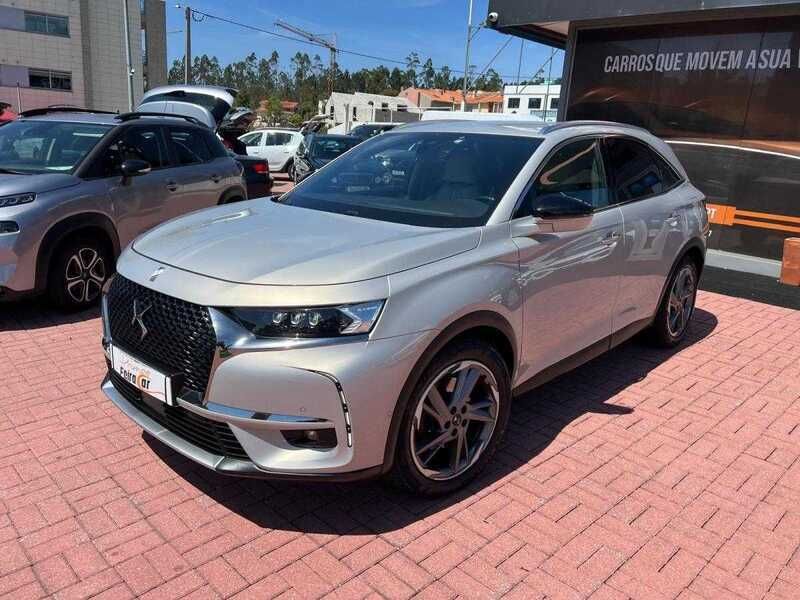 Cinza Usado 2021 DS Automobiles DS7 Crossback Rivoli SUV | € 27.900 (Preço justo) - Imagem 1/4