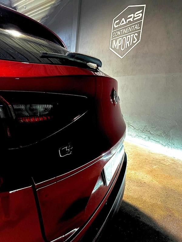 Usado Alfa Romeo Stelvio 209 HP (153 kW) 2018 Vermelho SUV