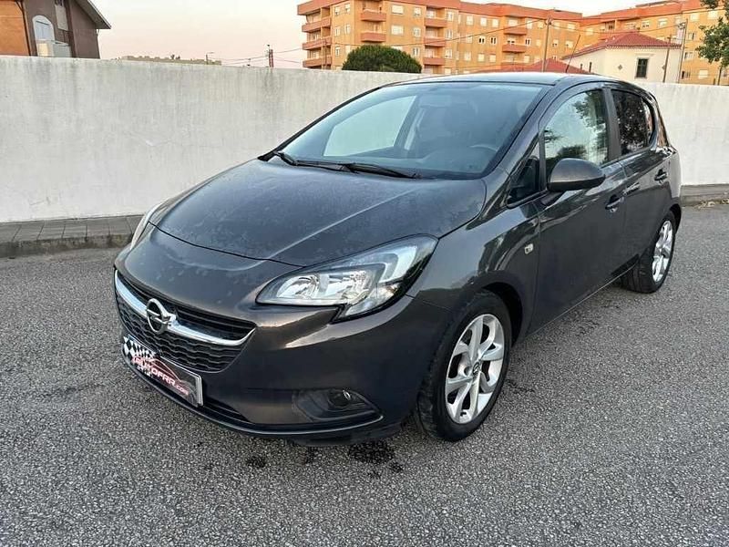 Usado Opel Corsa Cosmo 90 HP (66 kW) 2022 Cinzento (metalizado) Citadino
