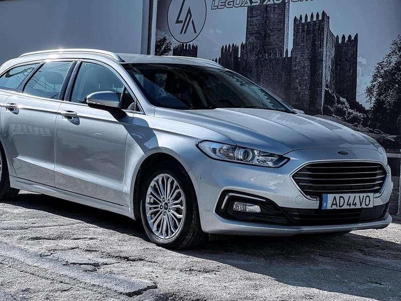 Usado Ford Mondeo 187 HP (137 kW) 2020 Cinzento Carrinha
