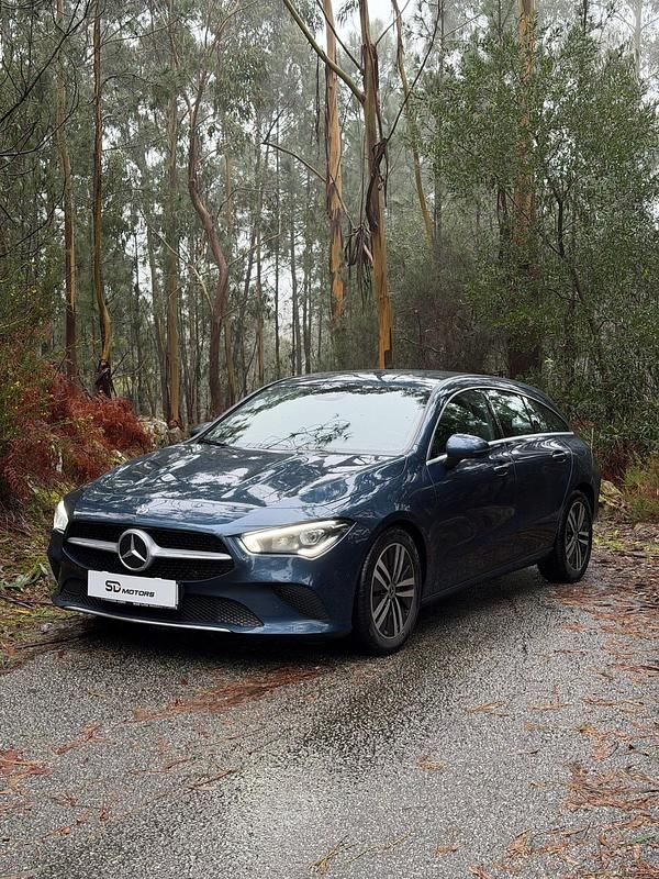 Usado Mercedes CLA200 Progressive 150 HP (110 kW) 2021 Azul Carrinha