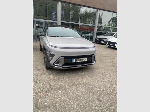 Cinzento Usado 2025 Hyundai Kauai SUV | € 33.900 - Imagem 1/3