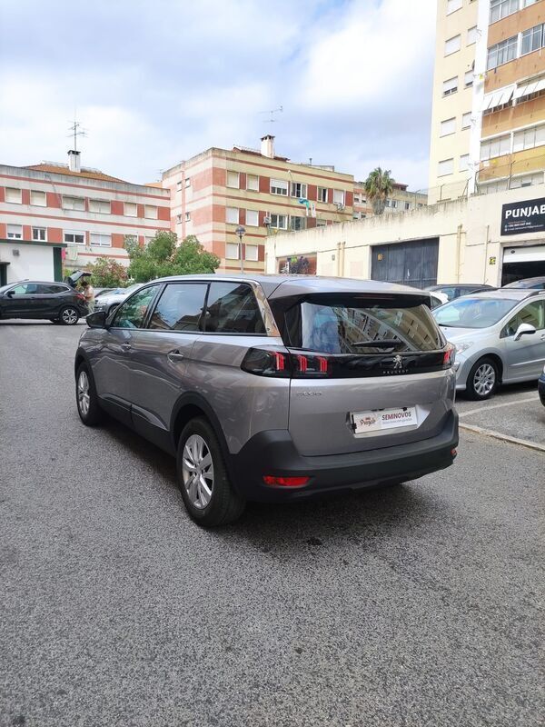 Cinza Usado 2022 Peugeot 5008 Allure Monovolume | € 26.500 (Bom preço) - Imagem 1/4