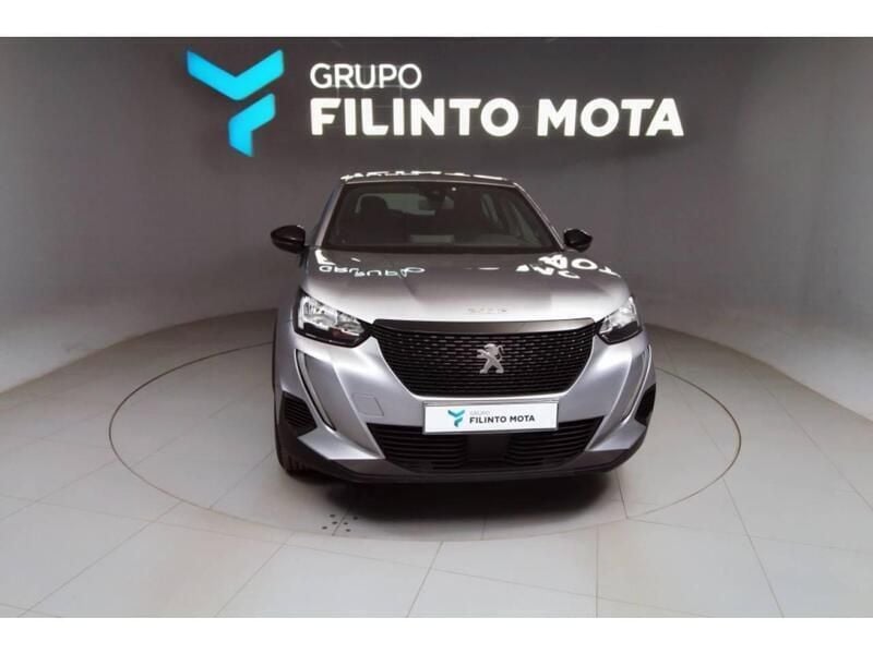 Cinzento Usado 2023 Peugeot 2008 Active SUV | € 18.060 (Bom preço) - Imagem 1/3