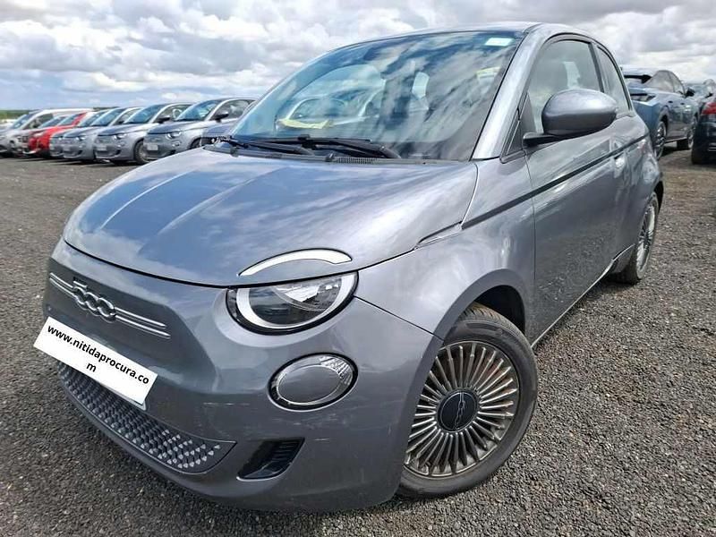 Usado Fiat 500e 86 kW (118 HP) 2022 Cinzento