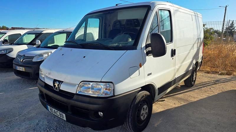 Branco Usado 2005 Peugeot Boxer Van | € 5.000 - Imagem 1/4