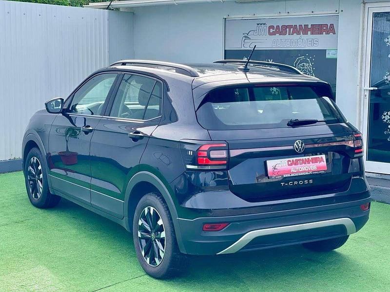 Usado VW T-Cross Style 110 HP (80 kW) 2022 Preto SUV
