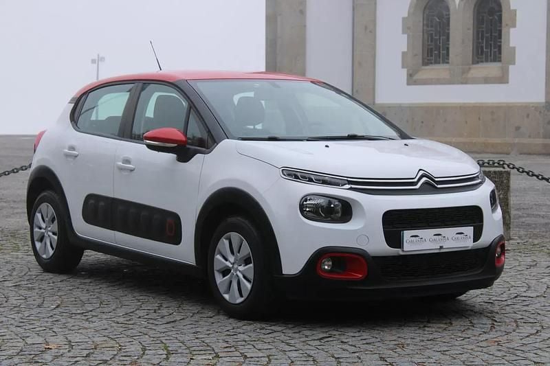 Branco glaciar Usado 2017 Citroën C3 Feel Citadino | € 10.990 (Preço justo) - Imagem 1/4