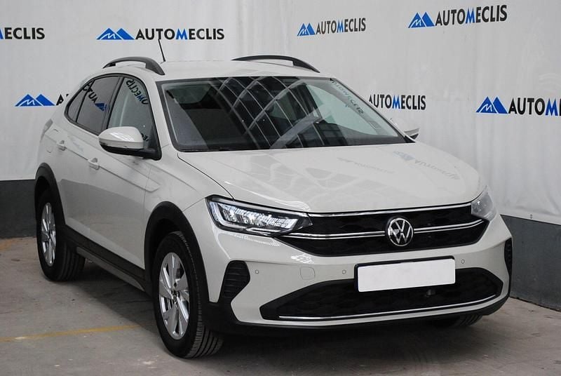 Bege Usado 2023 VW Taigo Life SUV | € 17.450 (Preço justo) - Imagem 1/4
