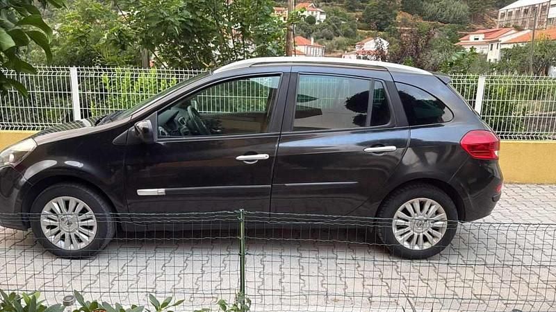 Preto Usado 2010 Renault Clio GrandTour Carrinha | € 5.000 - Imagem 1/4