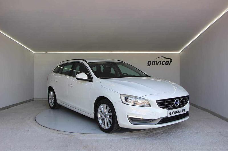 Branco Usado 2014 Volvo V60 Carrinha | € 16.500 (Caro) - Imagem 1/4