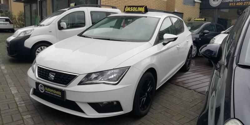 Branco Usado 2018 Seat Leon Style | € 13.990 (Preço justo) - Imagem 1/4