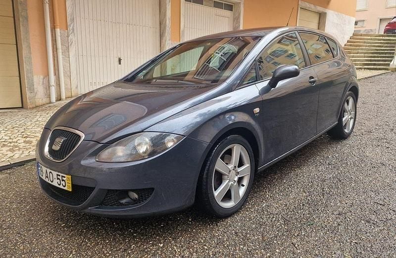 Usado Seat Leon 140 HP (102 kW) 2005 Sedan