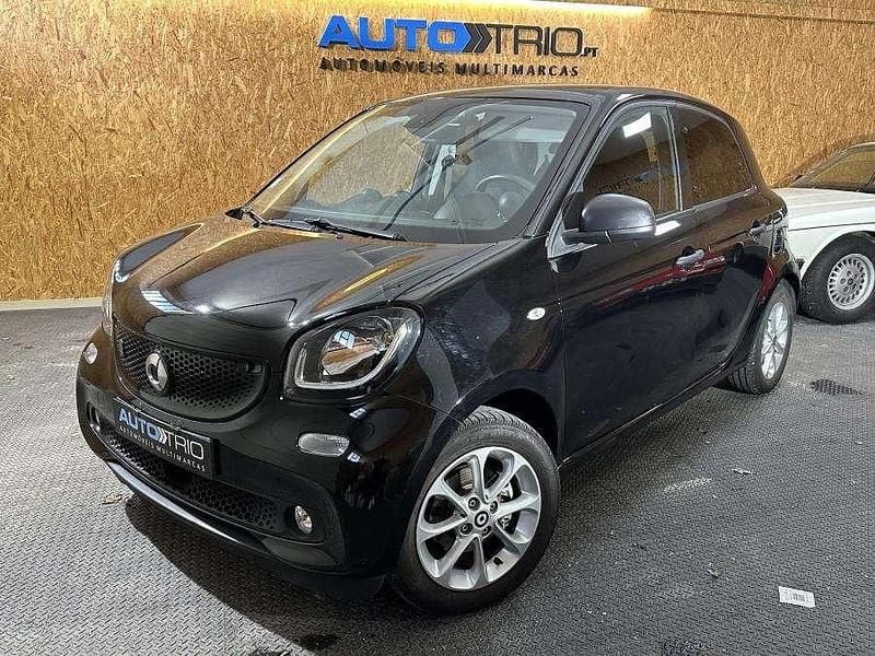 Usado Smart ForFour Electric Drive 60 kW (82 HP) 2019 Preto