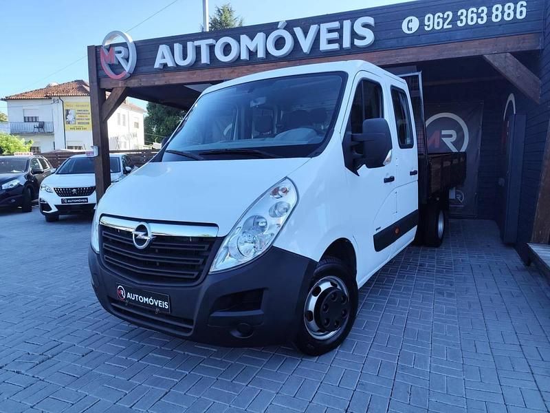 Branco Usado 2016 Opel Movano Van | € 24.900 - Imagem 1/4