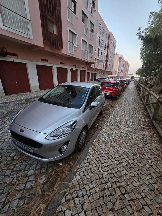 Usado 2018 Ford Fiesta Trend Citadino | € 10.500 (Preço justo) - Imagem 1/4