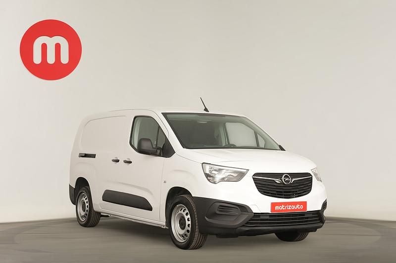 Usado 2023 Opel Combo Monovolume | € 15.853 (Preço justo) - Imagem 1/4
