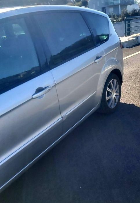 Usado Ford S-MAX Titanium 140 HP (102 kW) 2007 Monovolume